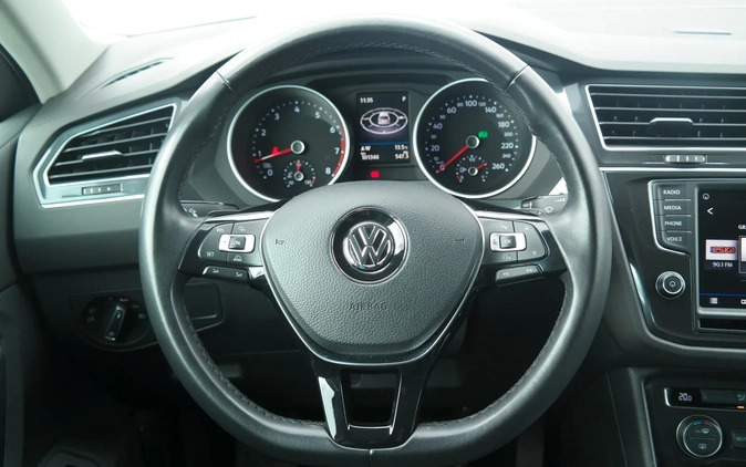 Volkswagen Tiguan cena 79900 przebieg: 101344, rok produkcji 2016 z Twardogóra małe 562